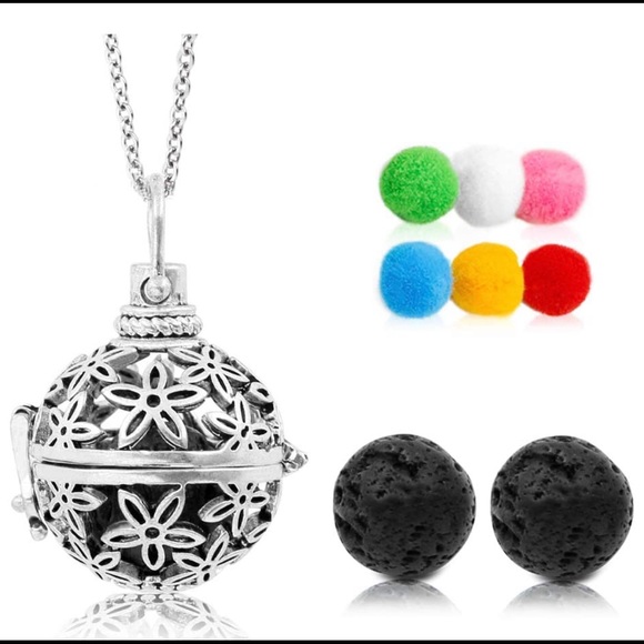 Lava stone essential oil aromatherapy necklace. - Picture 2 of 8